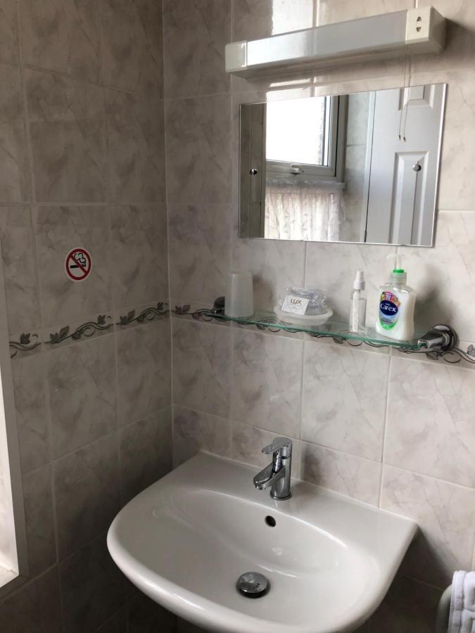 Spindrift Guest House - Adults Only Great Yarmouth Buitenkant foto