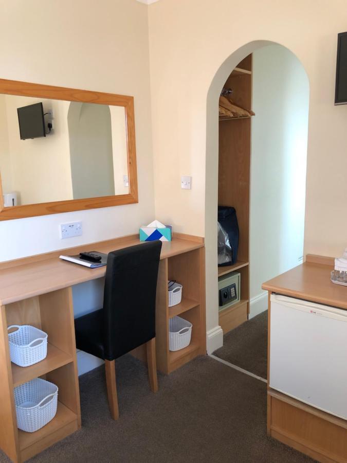 Spindrift Guest House - Adults Only Great Yarmouth Buitenkant foto