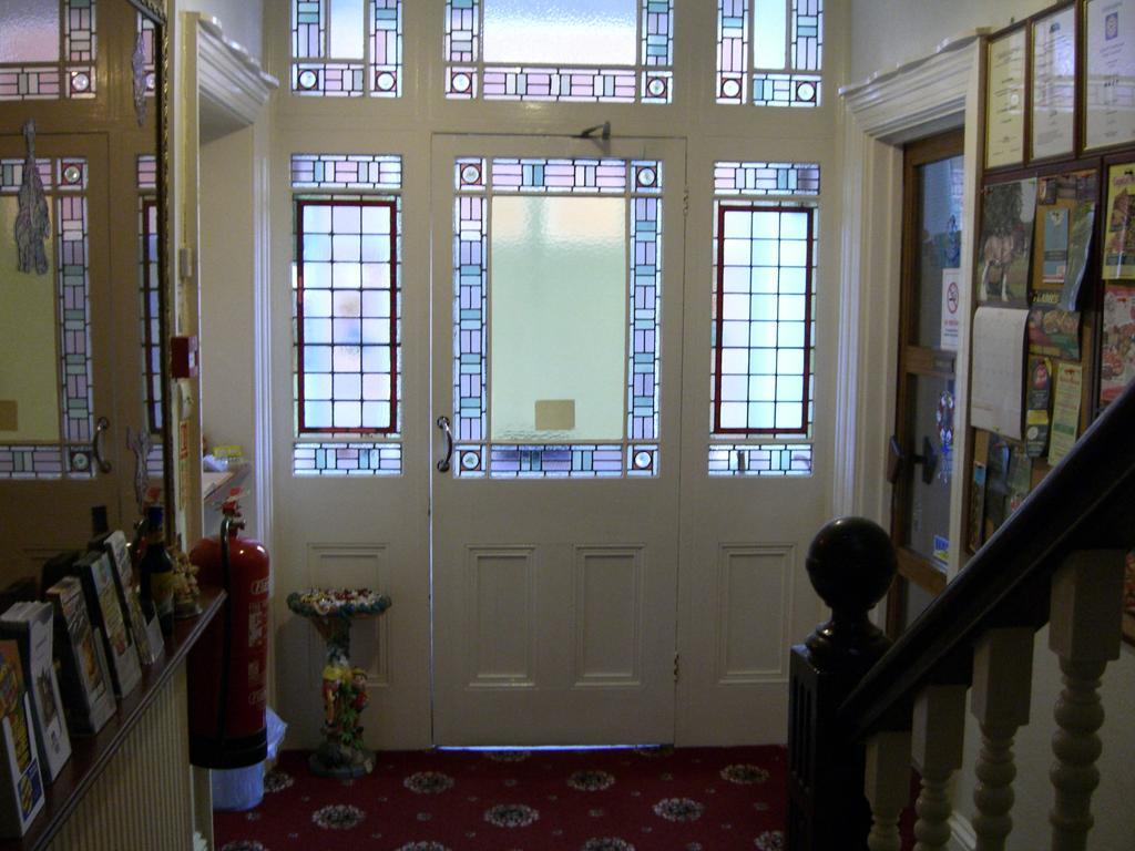 Spindrift Guest House - Adults Only Great Yarmouth Buitenkant foto