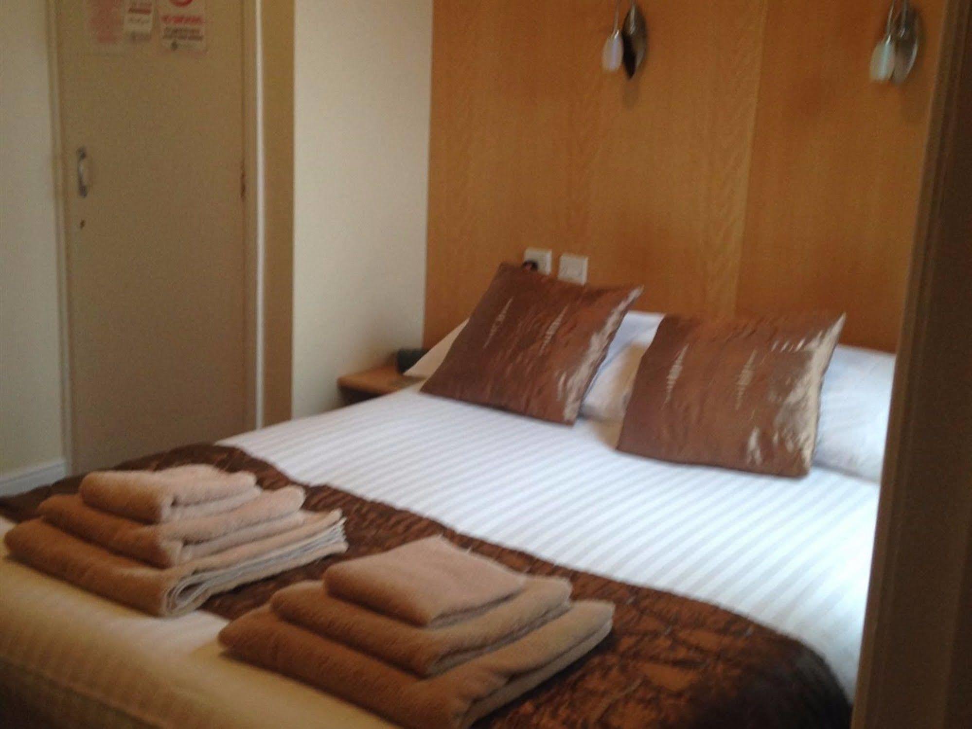 Spindrift Guest House - Adults Only Great Yarmouth Buitenkant foto