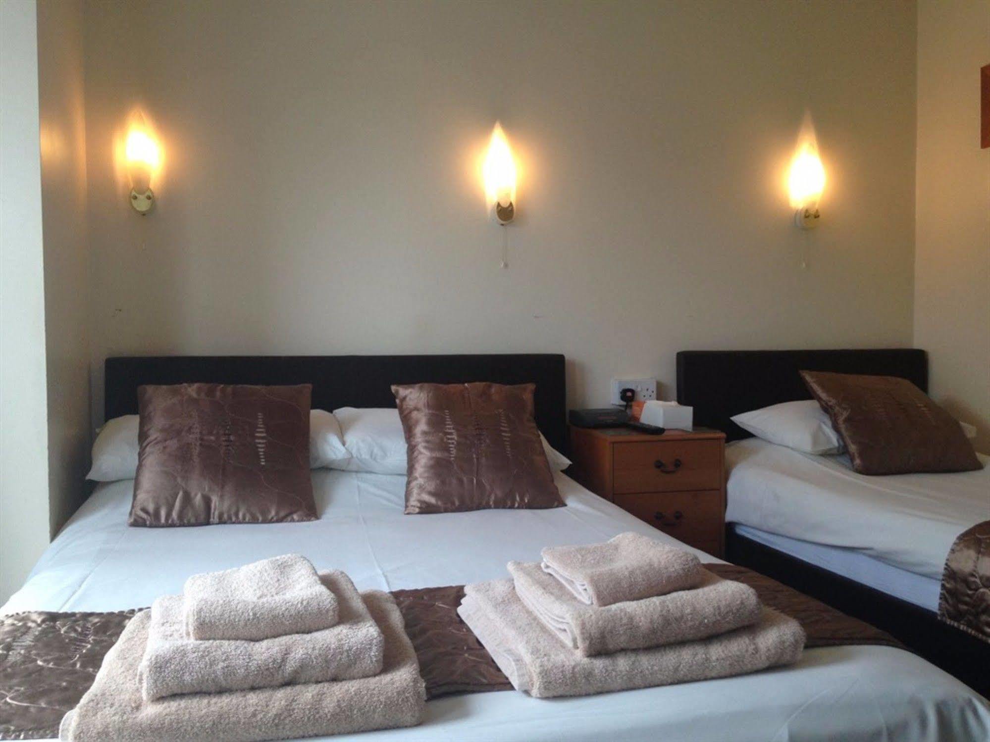 Spindrift Guest House - Adults Only Great Yarmouth Buitenkant foto