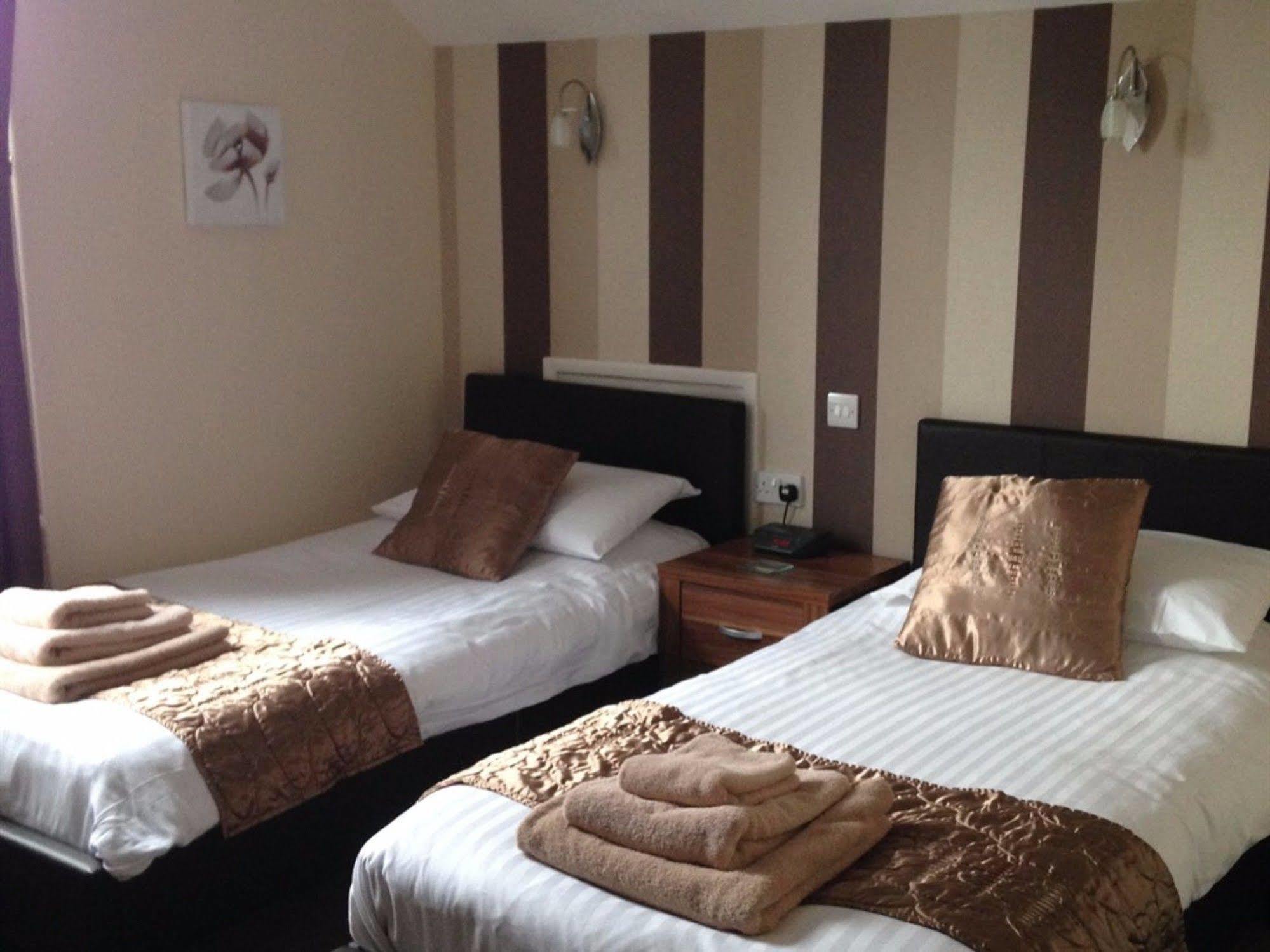 Spindrift Guest House - Adults Only Great Yarmouth Buitenkant foto